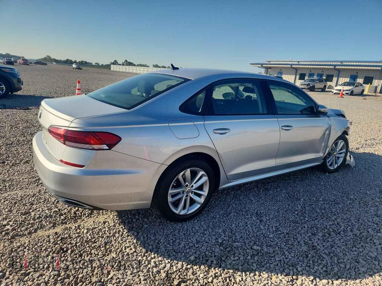 2021 VOLKSWAGEN PASSAT - VIN: 1VWAA7A3XMC007770 - Фото 3