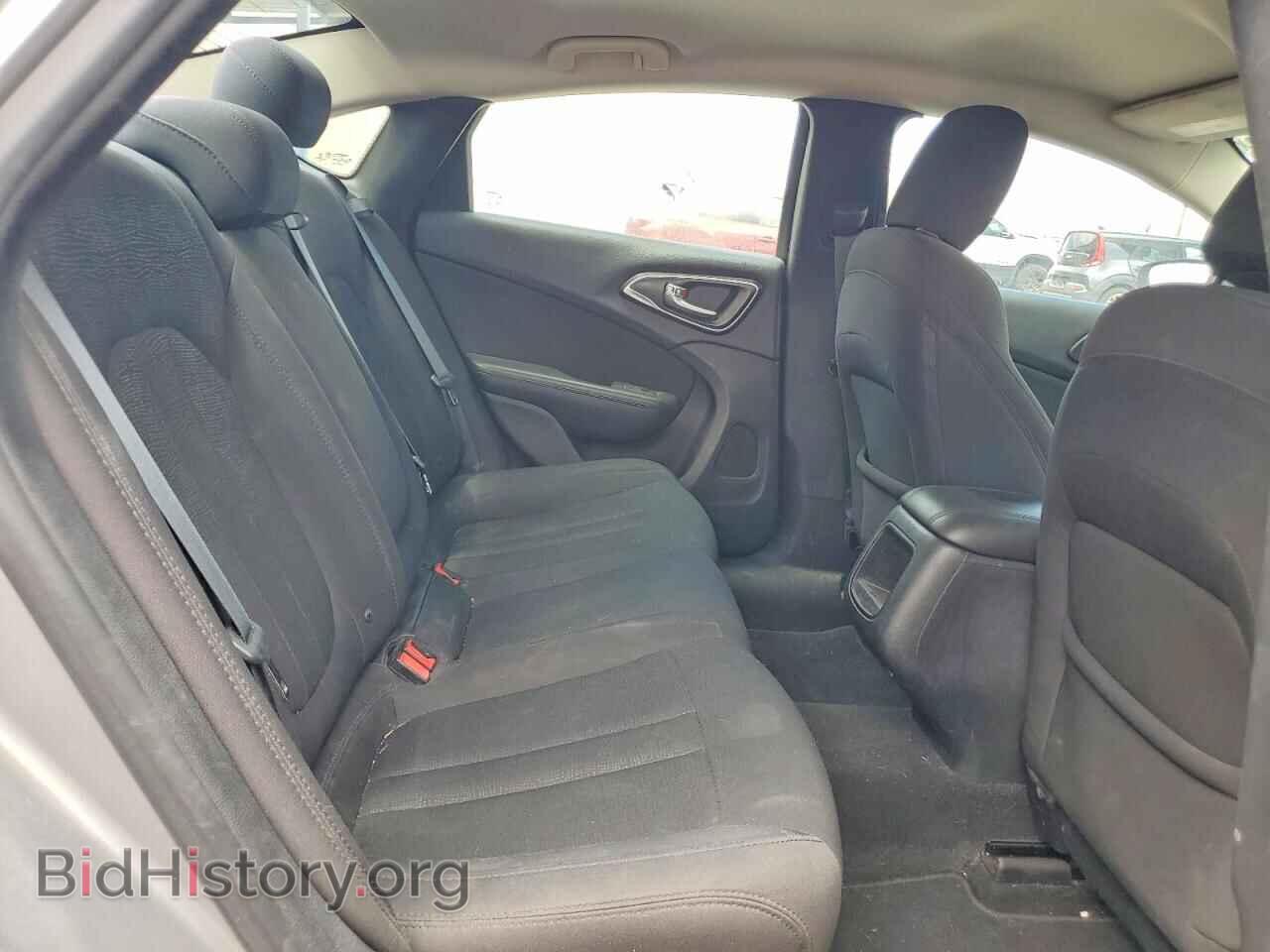 2016 CHRYSLER 200 - VIN: 1C3CCCAB6GN102636 - Фото 10