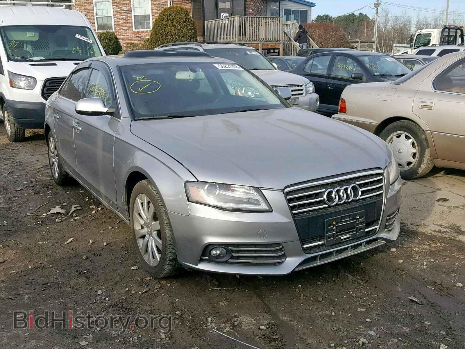 Фотография WAUFFAFL9AN066676 - AUDI A4 2010