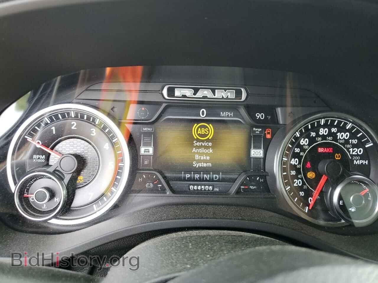 2019 RAM 1500 - VIN: 1C6SRFJT4KN504381 - Фото 9