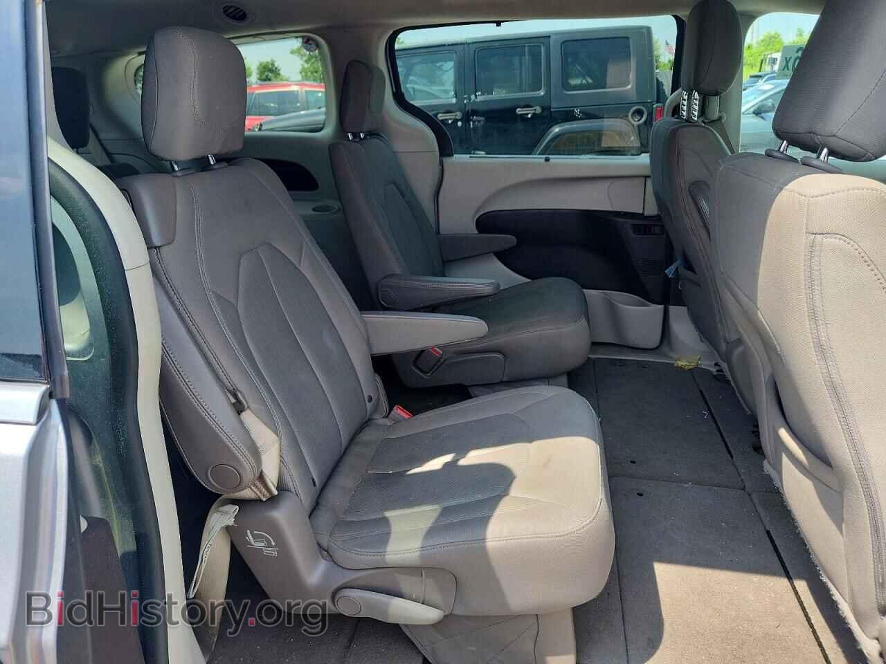 2019 CHRYSLER PACIFICA - VIN: 2C4RC1FG0KR559436 - Фото 11