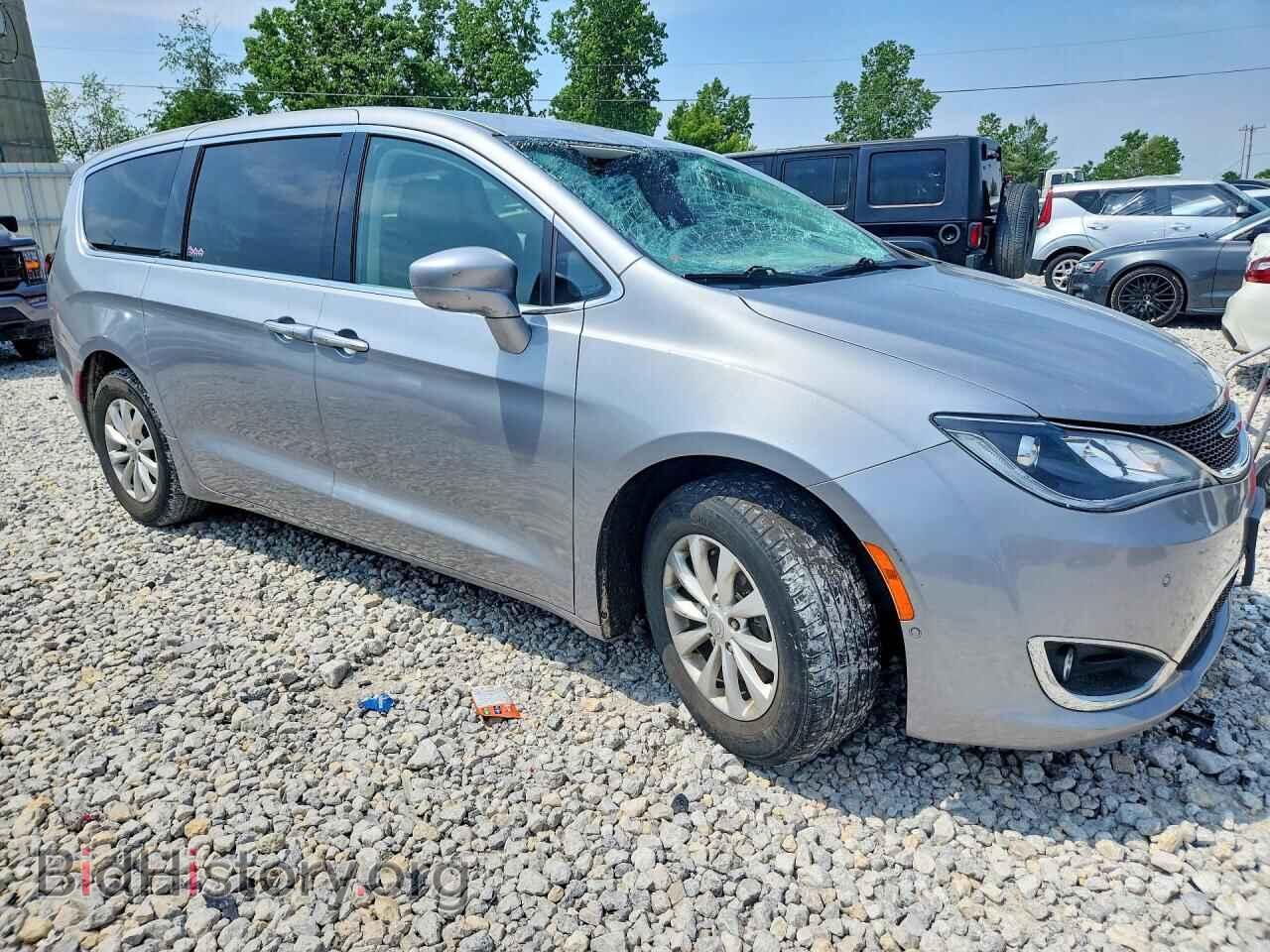 2019 CHRYSLER PACIFICA - VIN: 2C4RC1FG0KR559436 - Фото 4