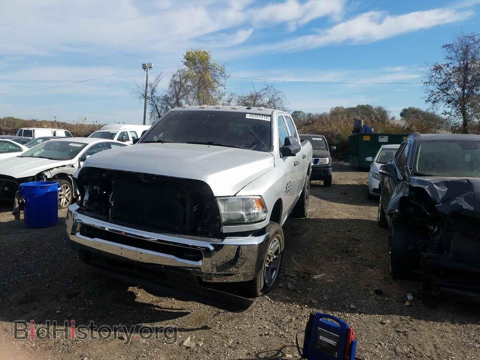 2018 RAM 2500 - VIN: 3C6UR5CL7JG161704 - Фото 2