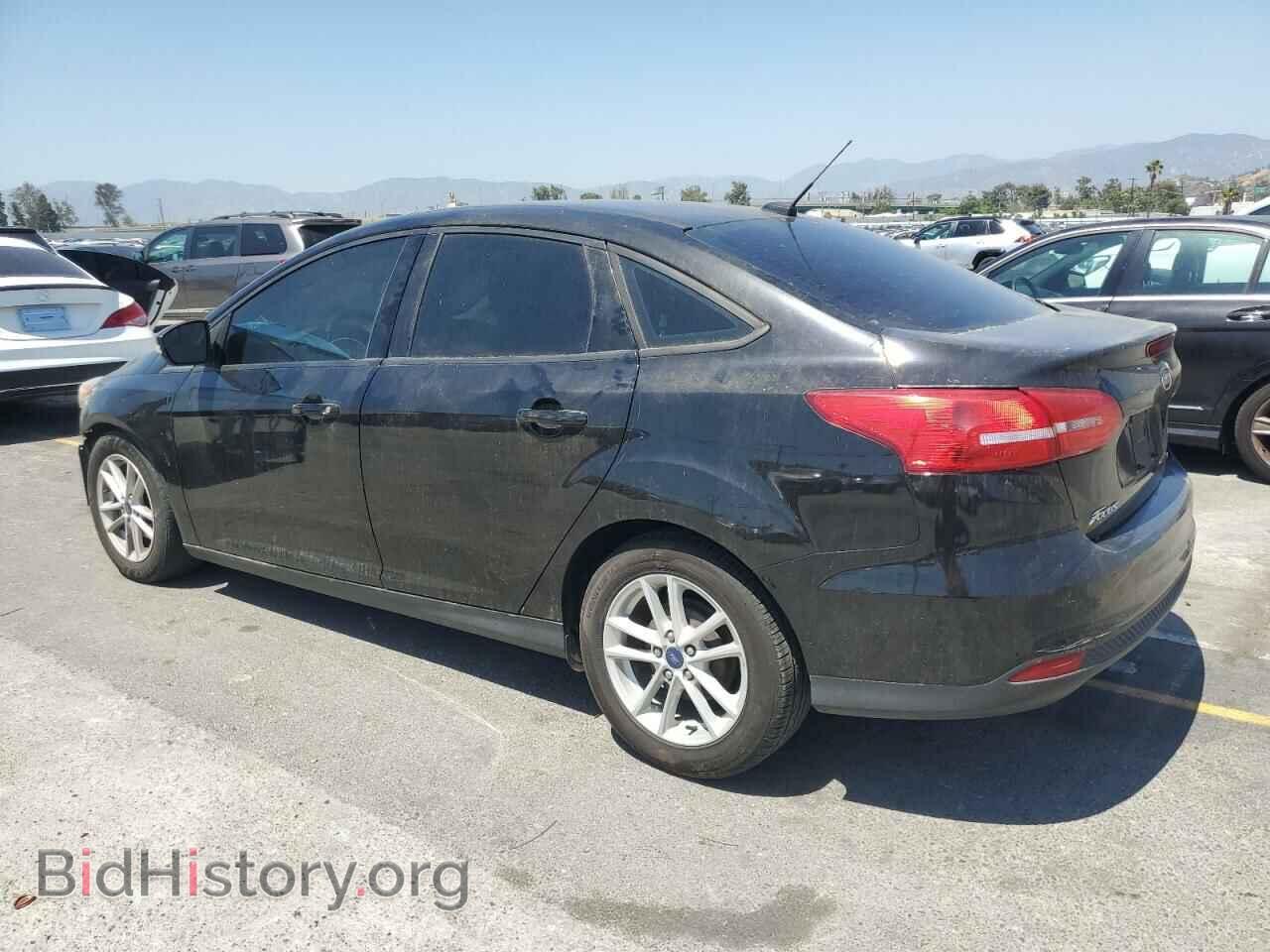 2017 FORD FOCUS - VIN: 1FADP3F23HL263736 - Фото 2