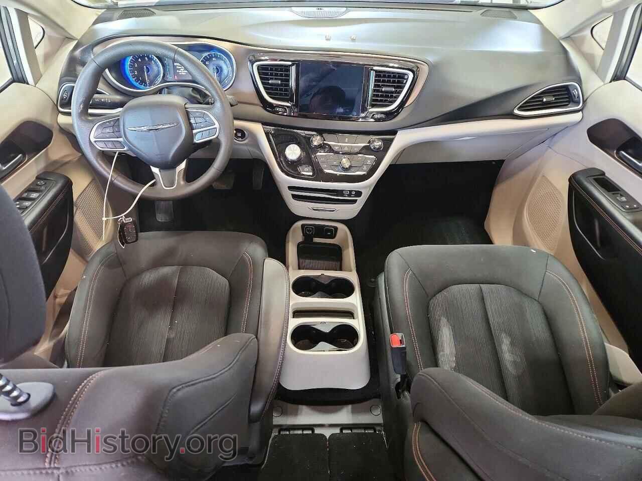 2017 CHRYSLER PACIFICA - VIN: 2C4RC1DG2HR552385 - Photo 8