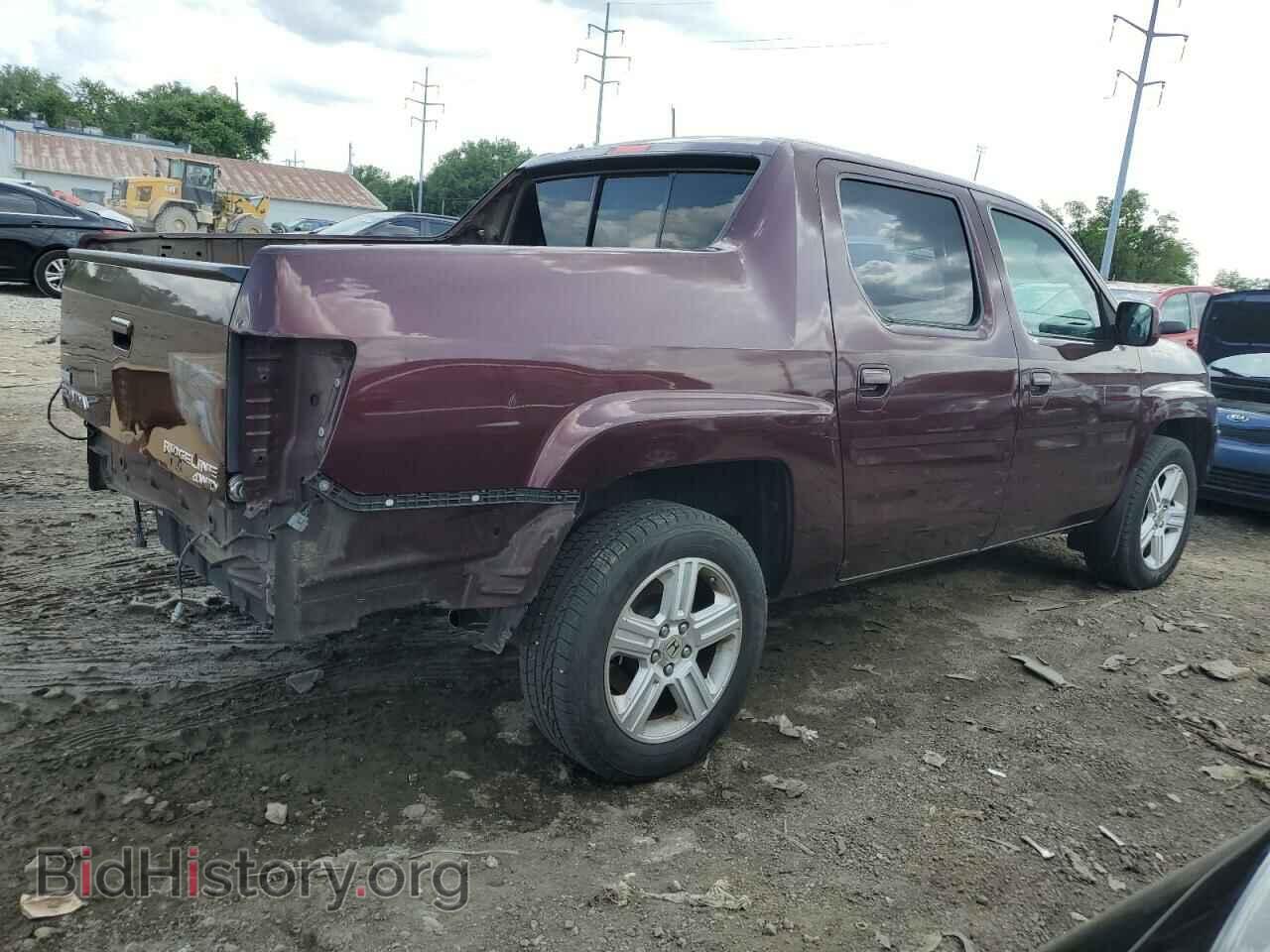 2011 HONDA RIDGELINE - VIN: 5FPYK1F58BB001138 - Фото 3