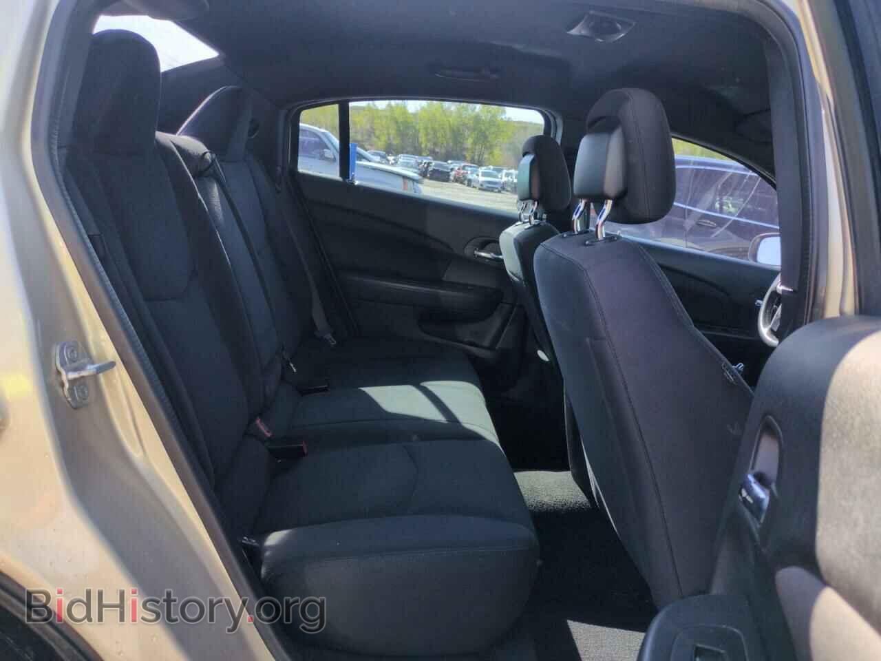 2014 CHRYSLER 200 - VIN: 1C3CCBBB7EN137644 - Фото 10