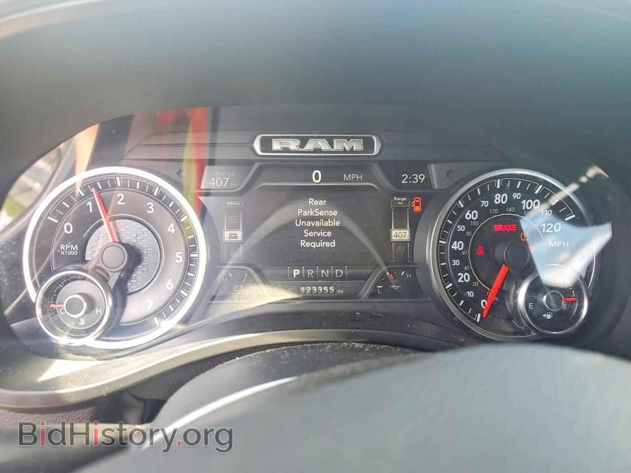 2019 RAM 1500 - VIN: 1C6SRFFT5KN820803 - Photo 9