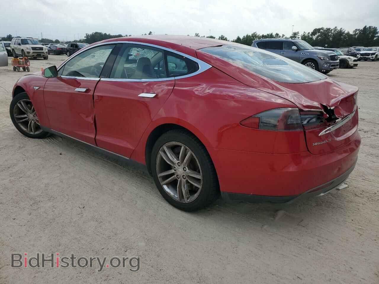 2013 TESLA MODEL S - VIN: 5YJSA1AG9DFP11341 - Фото 2