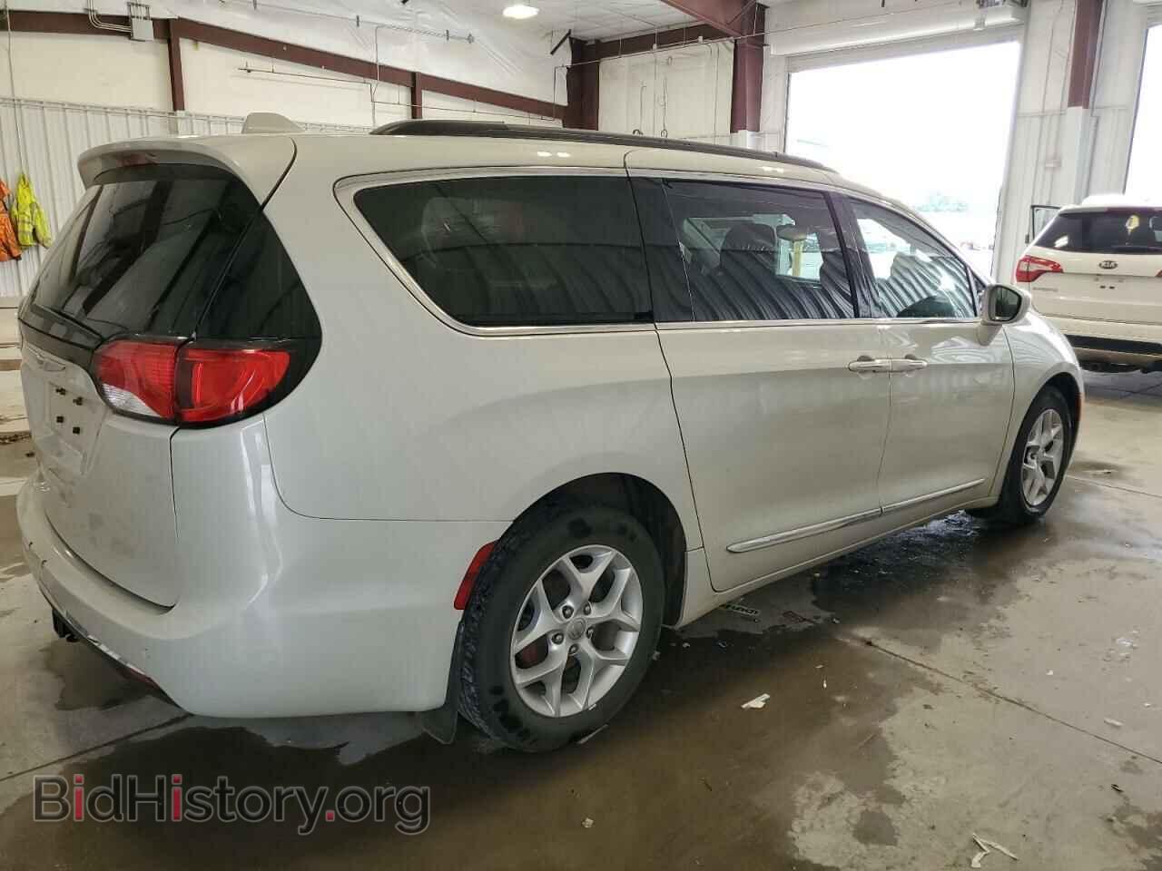 2017 CHRYSLER PACIFICA - VIN: 2C4RC1BGXHR648428 - Photo 3