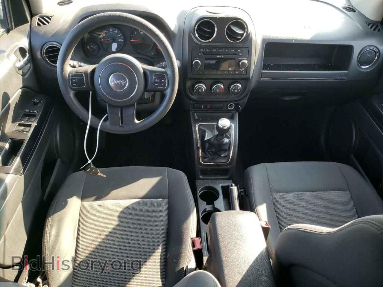 2011 JEEP COMPASS - VIN: 1J4NT1FB5BD178875 - Photo 8
