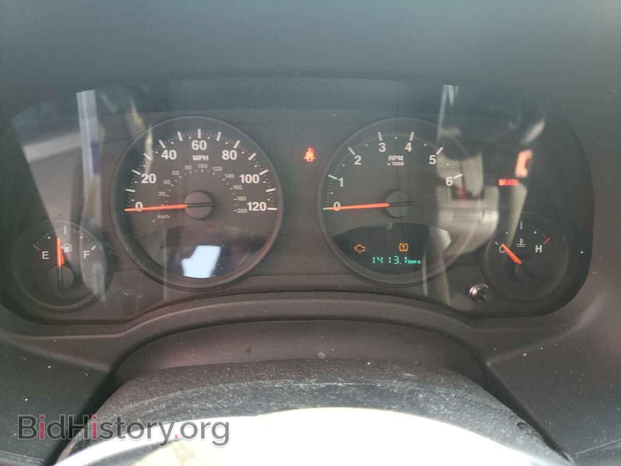 2011 JEEP COMPASS - VIN: 1J4NT1FB5BD178875 - Photo 9