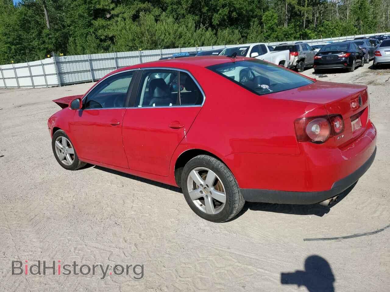 2009 VOLKSWAGEN JETTA - VIN: 3VWRM71K99M097646 - Фото 2