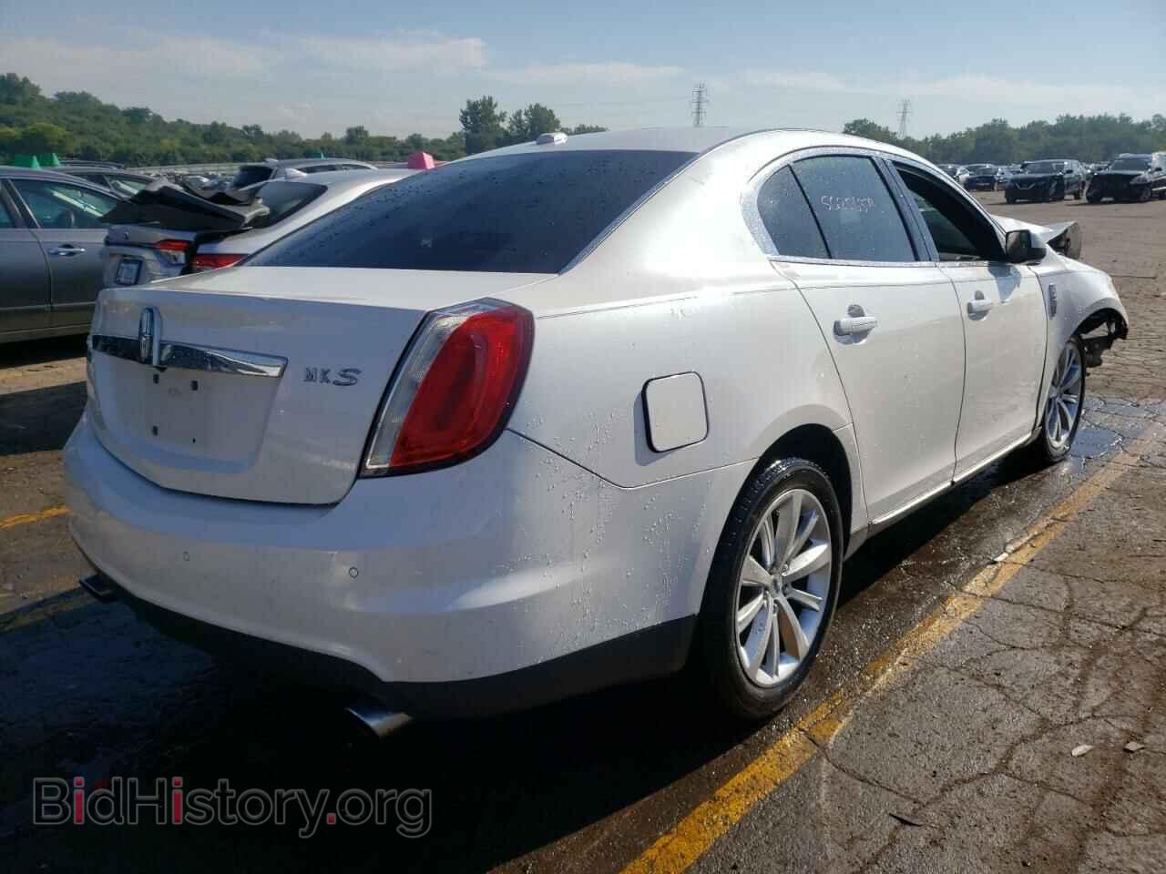 2011 LINCOLN MKS - VIN: 1LNHL9FT8BG605499 - Фото 4