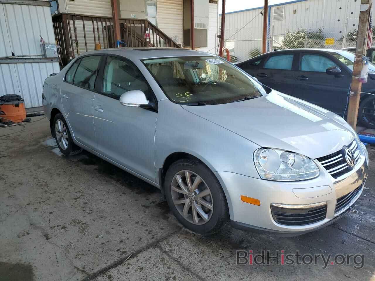 Photo 3VWRZ7AJ9AM130514 - VOLKSWAGEN JETTA 2010