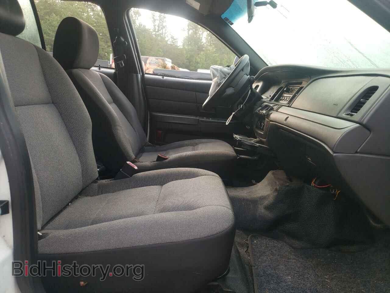2011 FORD CROWN VIC - VIN: 2FABP7BV9BX179316 - Фото 5