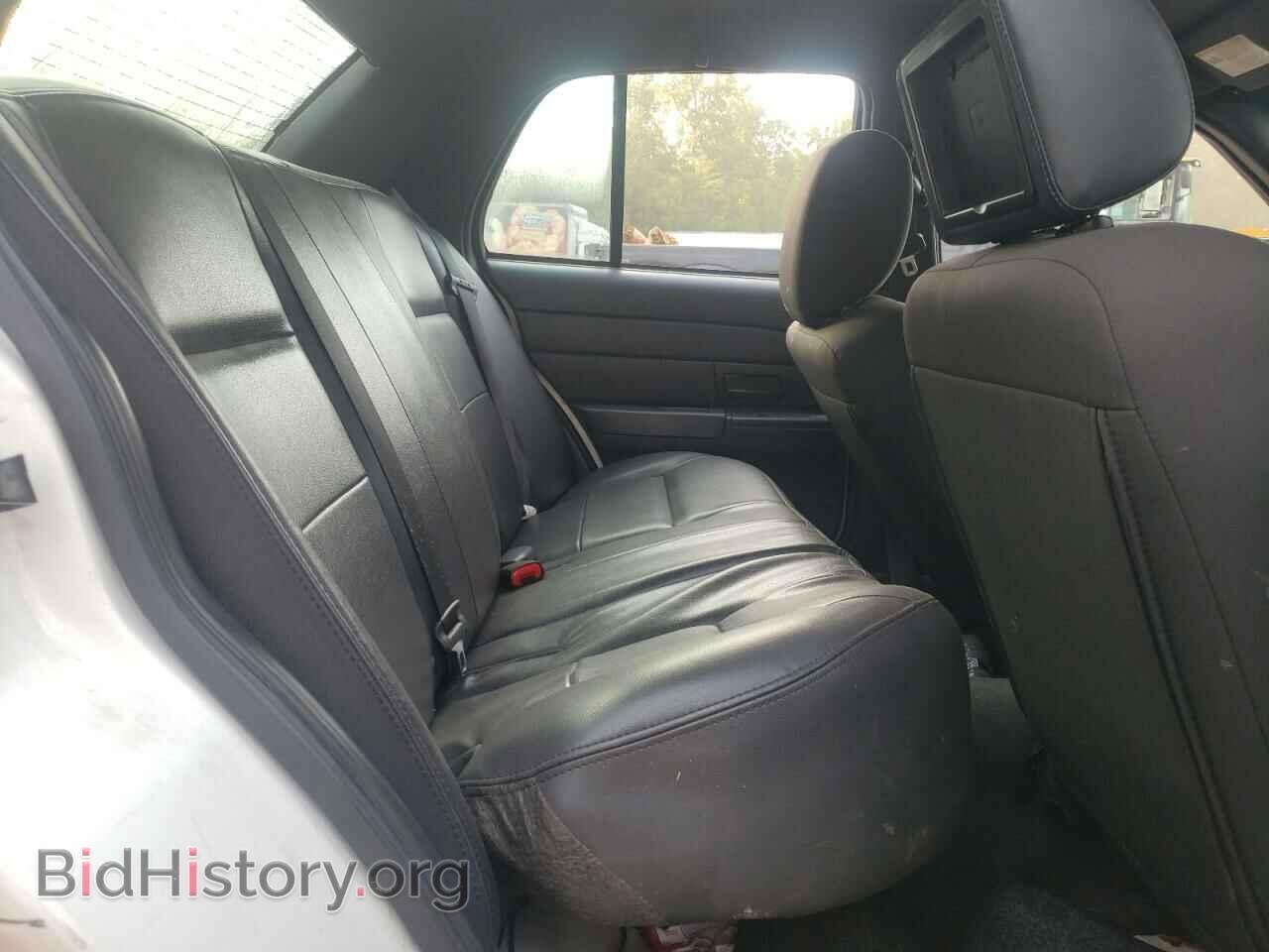 2011 FORD CROWN VIC - VIN: 2FABP7BV9BX179316 - Фото 6