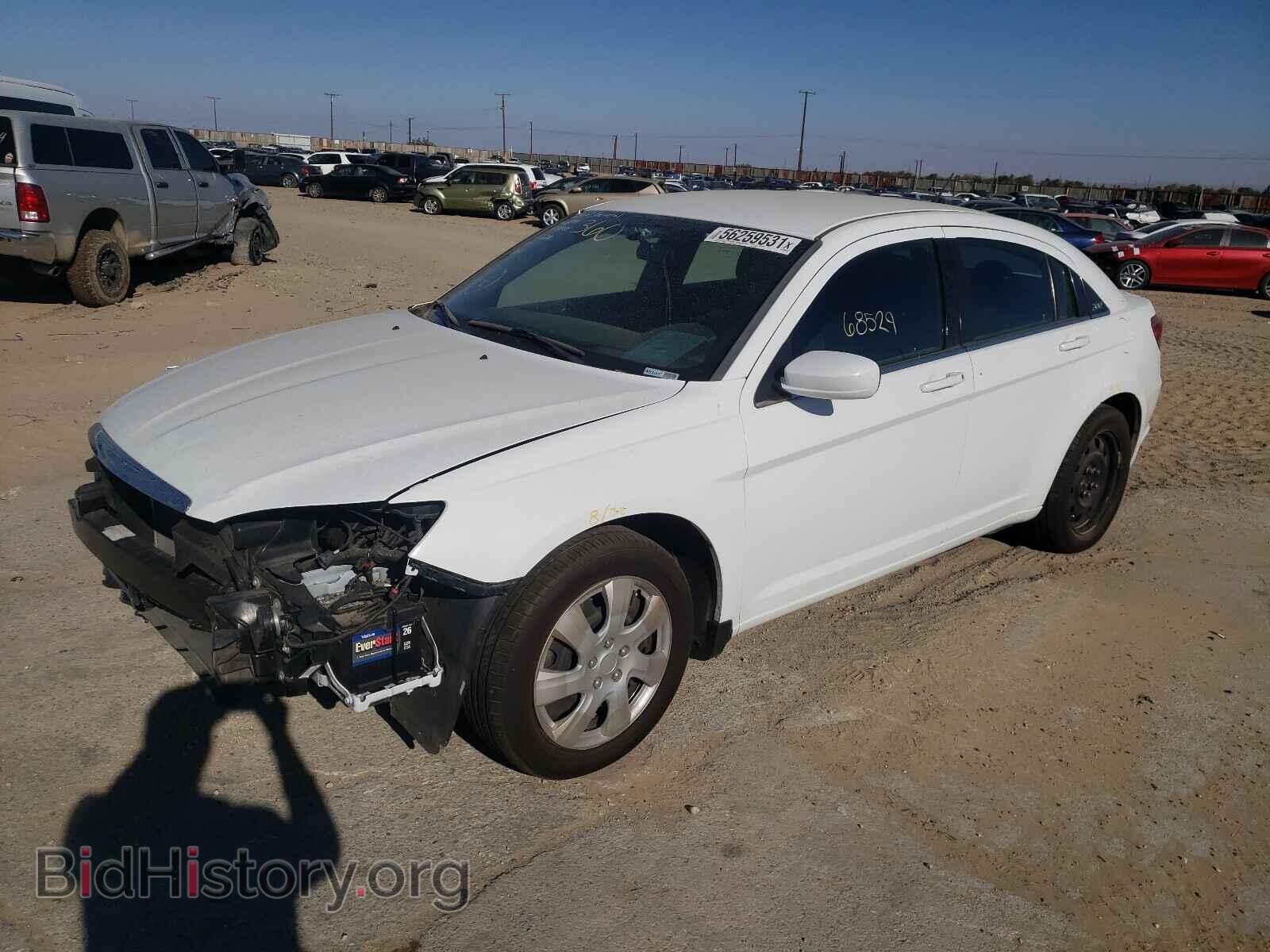 2014 CHRYSLER 200 - VIN: 1C3CCBAB1EN230922 - Фото 2