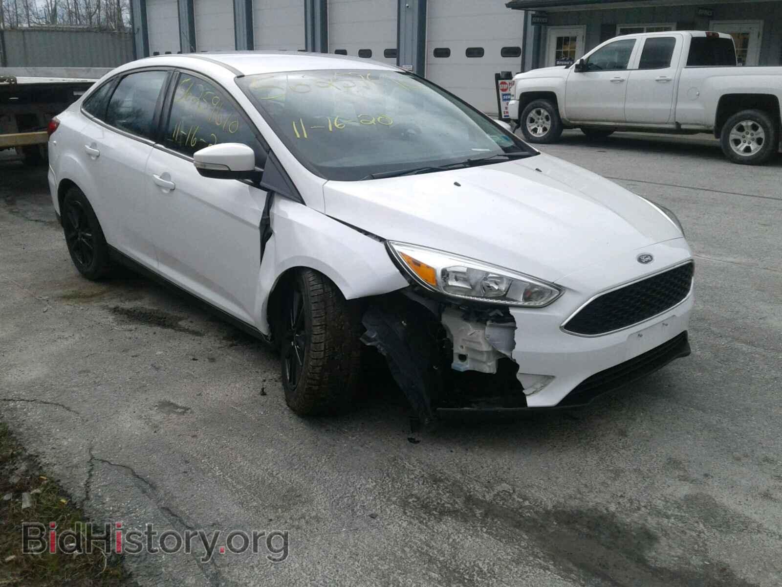 Photo 1FADP3F26HL232884 - FORD FOCUS 2017