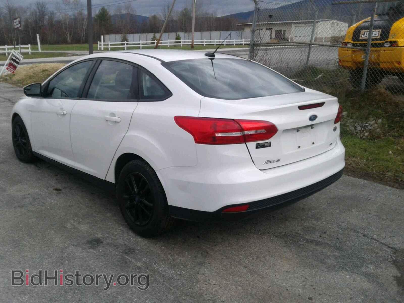 2017 FORD FOCUS - VIN: 1FADP3F26HL232884 - Photo 3