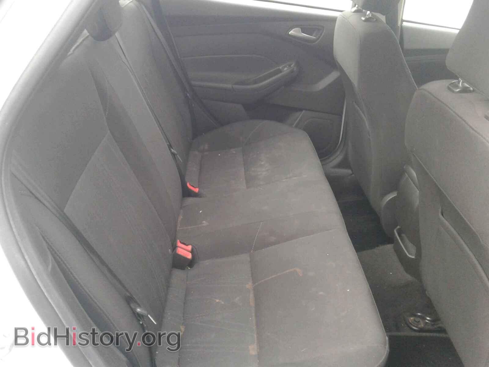 2017 FORD FOCUS - VIN: 1FADP3F26HL232884 - Photo 6