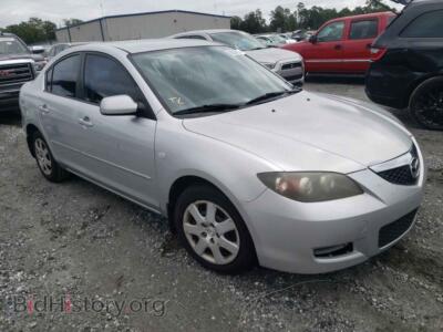 2007 Mazda 3 3 I, серебристый — VIN JM1BK12F371767131, Copart