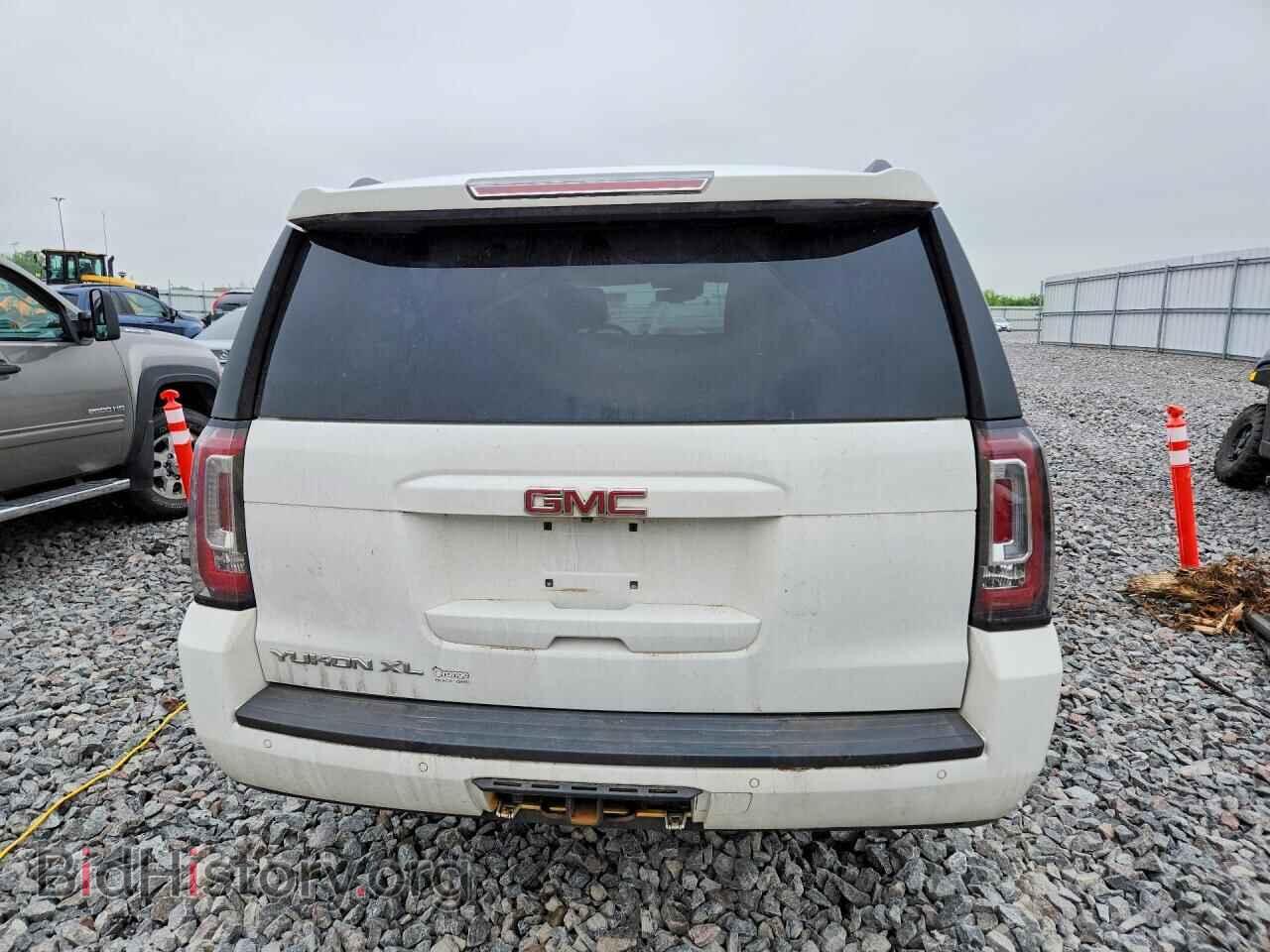 2017 GMC YUKON - VIN: 1GKS2GKC8HR189298 - Photo 6