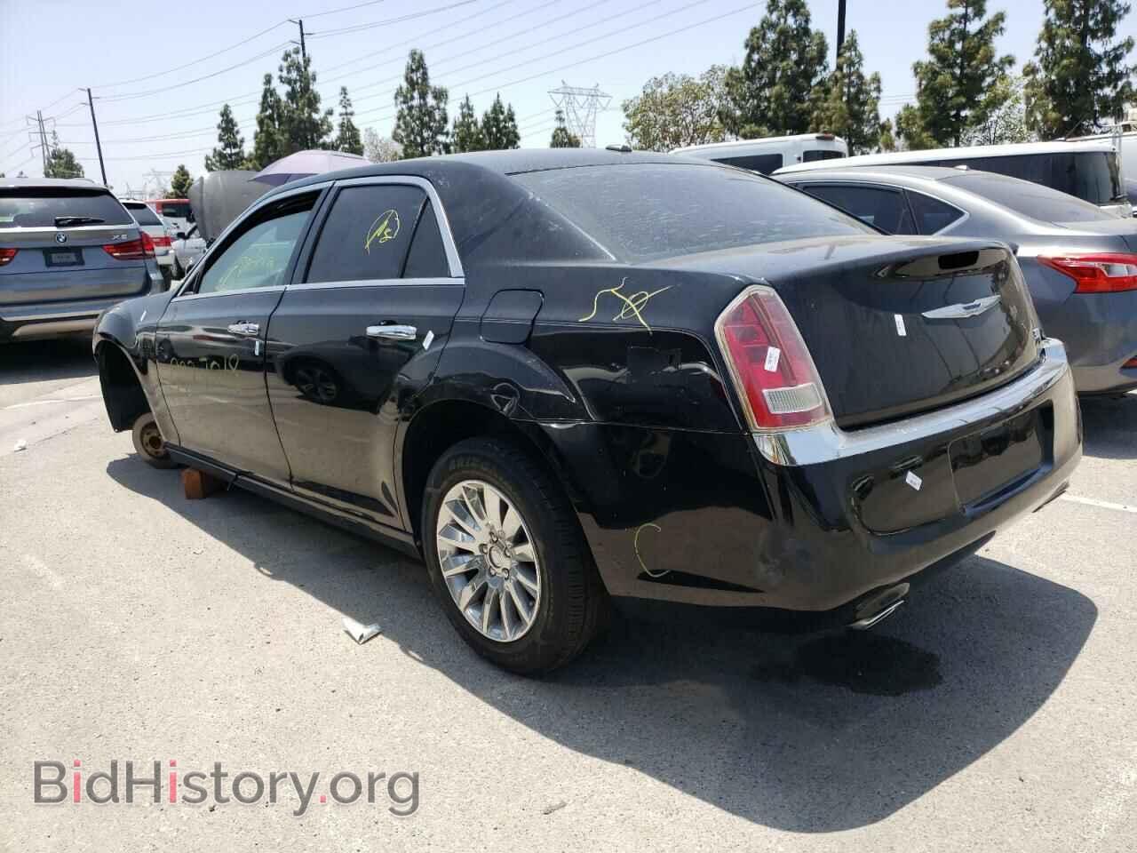 2012 CHRYSLER 300 - VIN: 2C3CCACG3CH212494 - Фото 2
