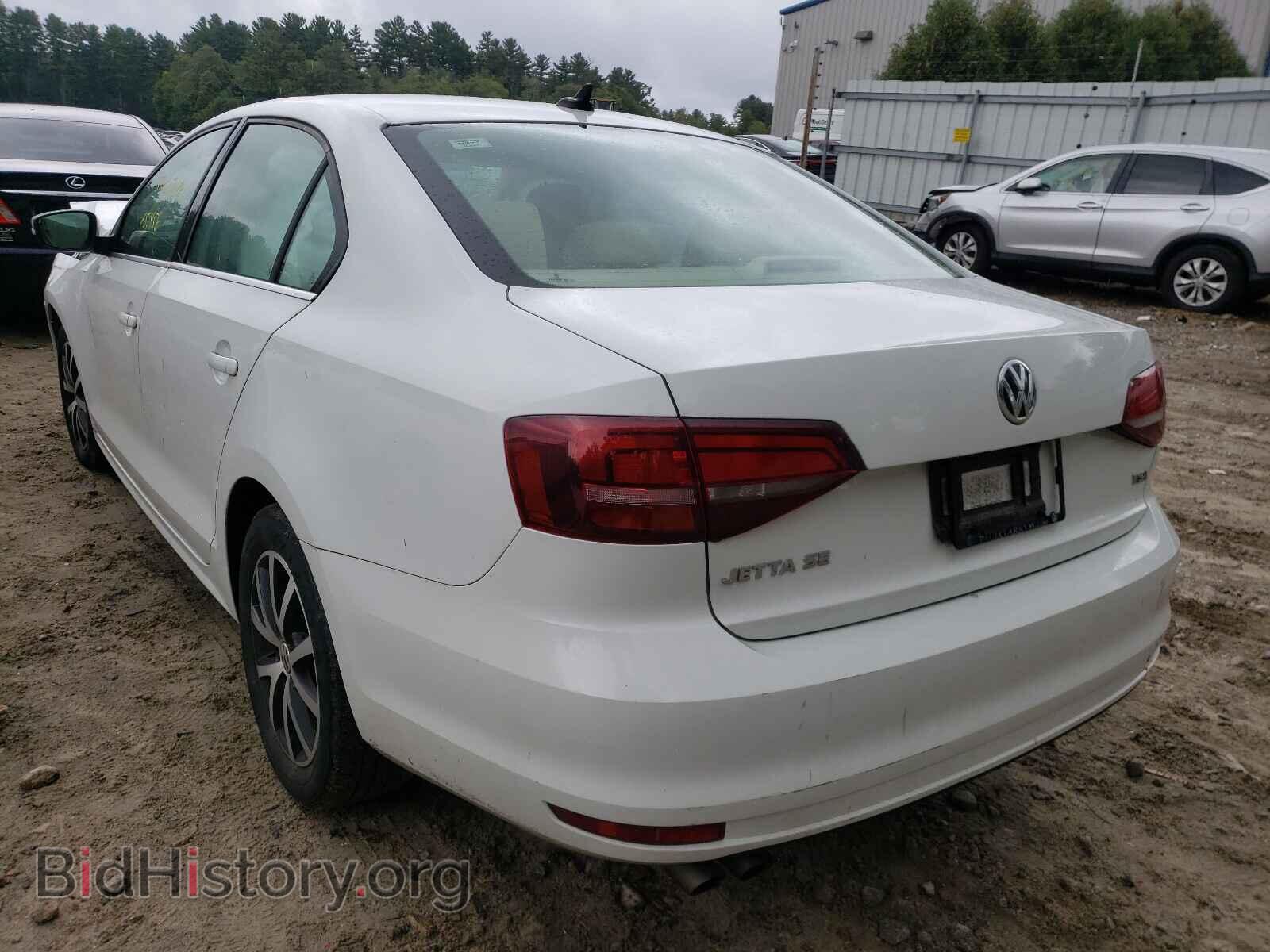 2017 VOLKSWAGEN JETTA - VIN: 3VWDB7AJ5HM386500 - Фото 3
