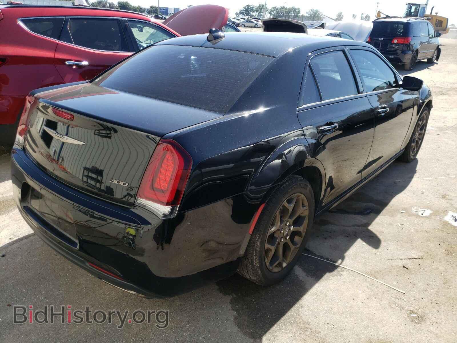 2016 CHRYSLER 300 - VIN: 2C3CCAGG8GH296103 - Фото 4