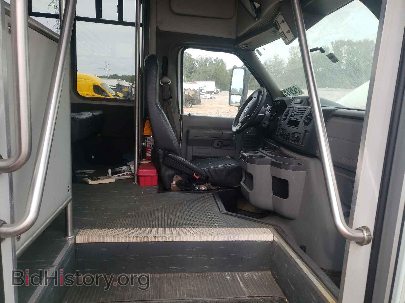 2013 FORD ECONOLINE - VIN: 1FDEE3FS8DDA03045 - Photo 5