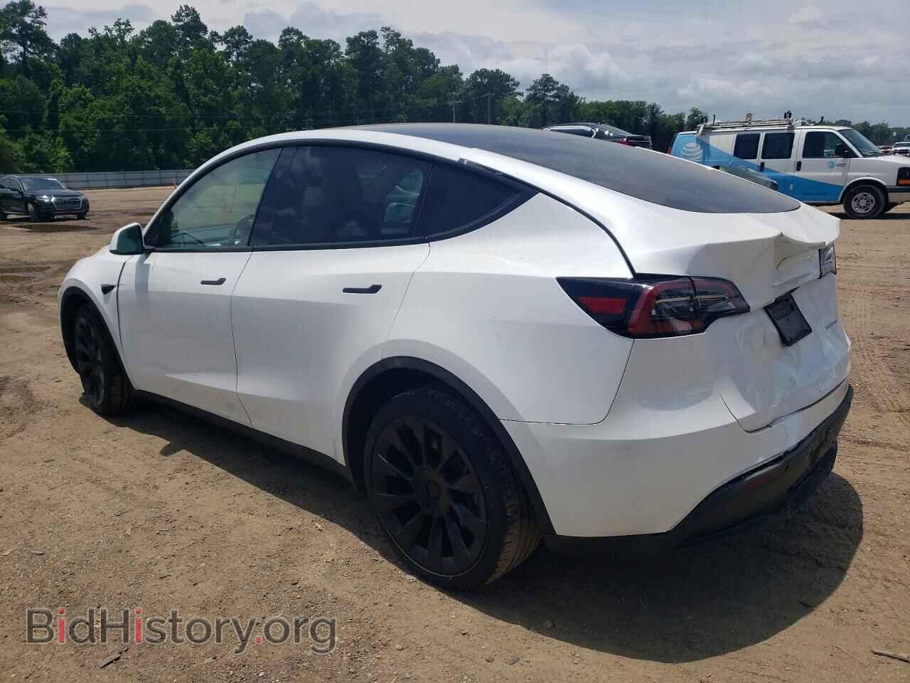 2023 TESLA MODEL Y - VIN: 7SAYGDEE7PF876847 - Фото 2