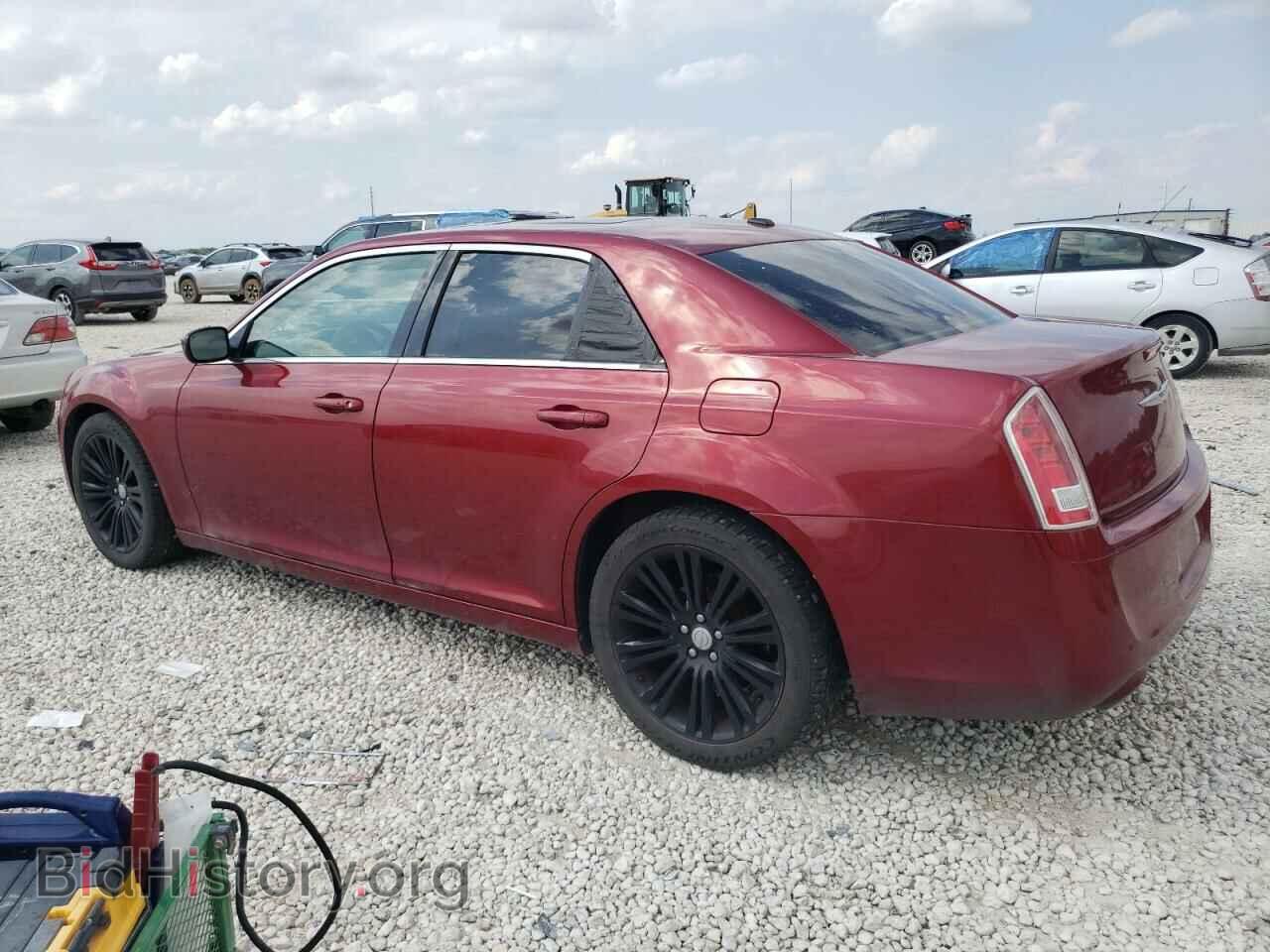 2013 CHRYSLER 300 - VIN: 2C3CCABG6DH668900 - Фото 2