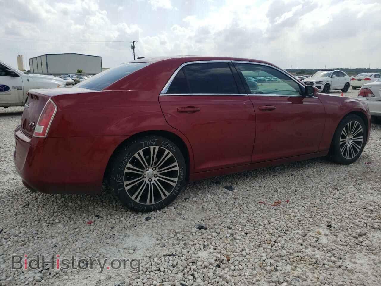 2013 CHRYSLER 300 - VIN: 2C3CCABG6DH668900 - Фото 3
