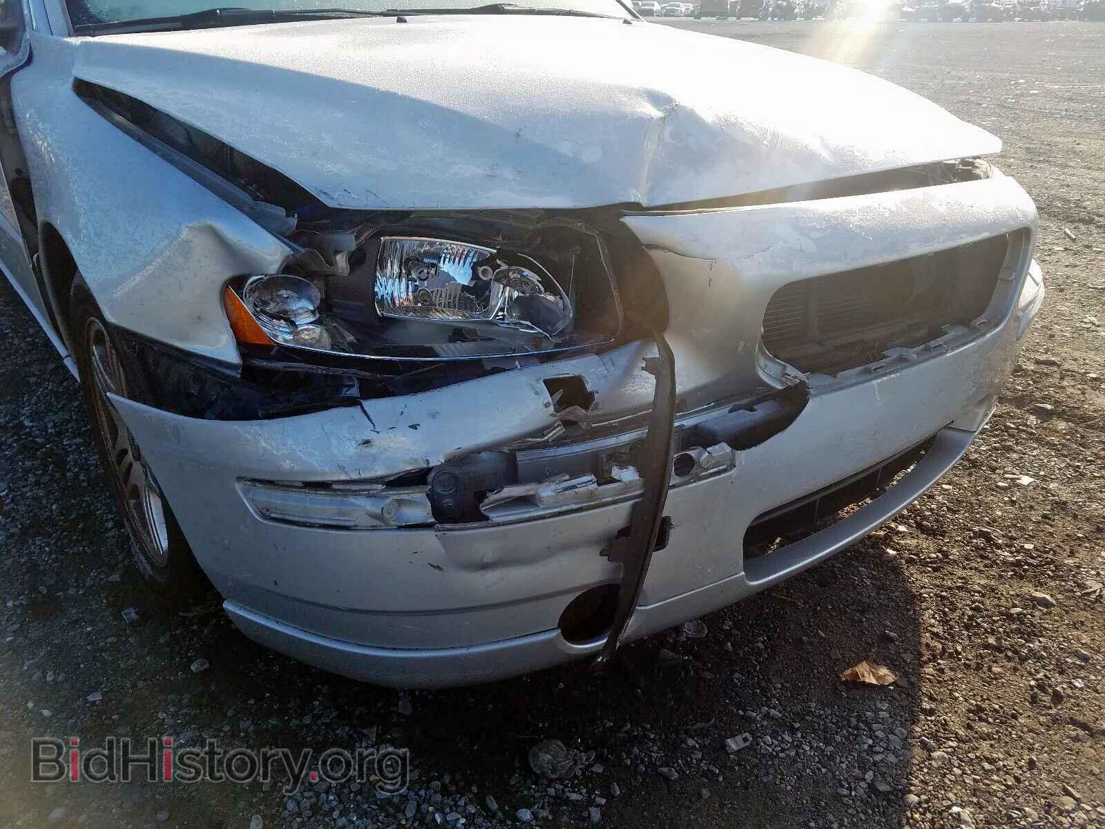 2005 VOLVO S60 - VIN: YV1RS612452476357 - Фото 9