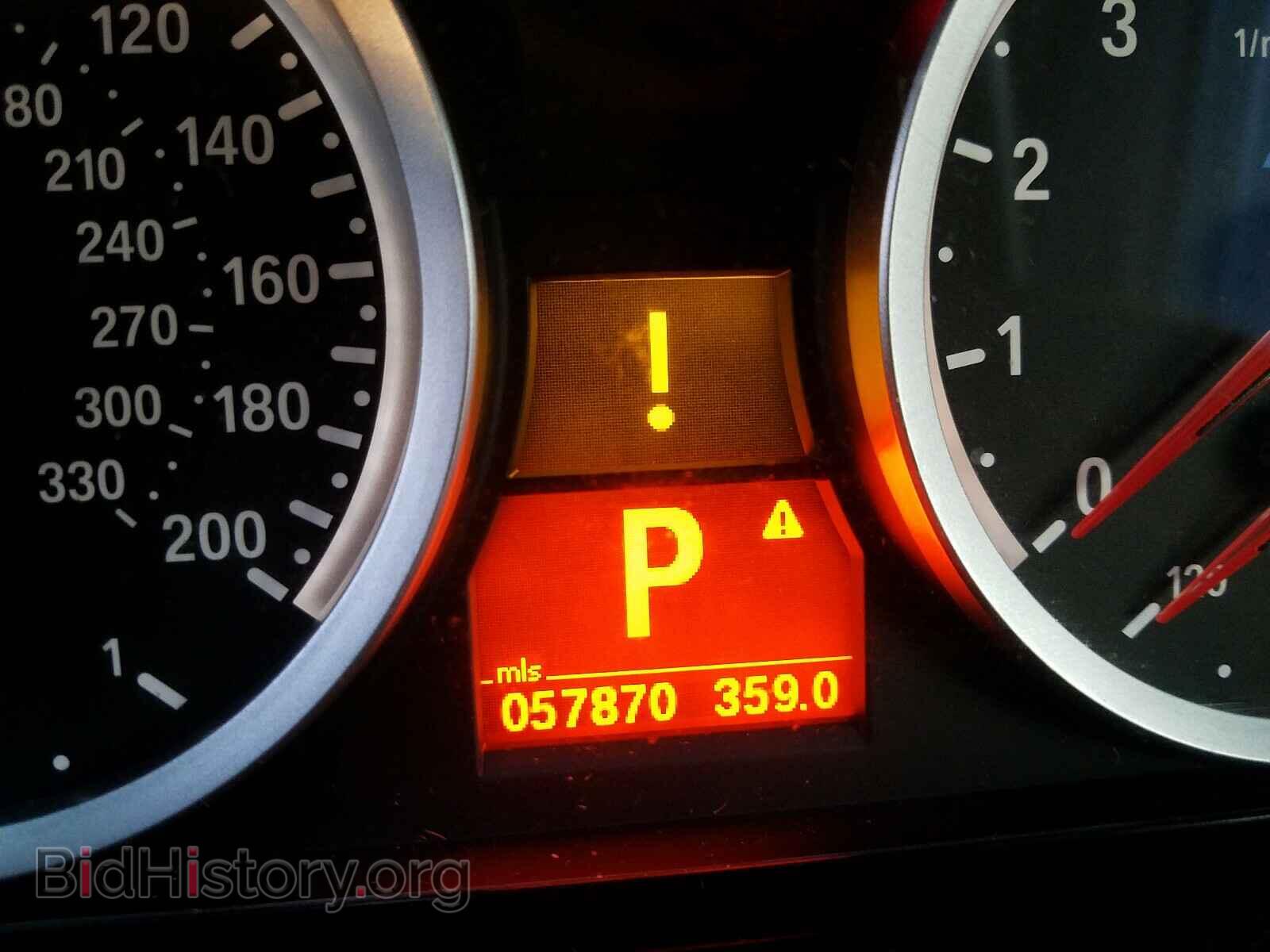 2011 BMW M3 - VIN: WBSDX9C56BE583925 - Фото 8
