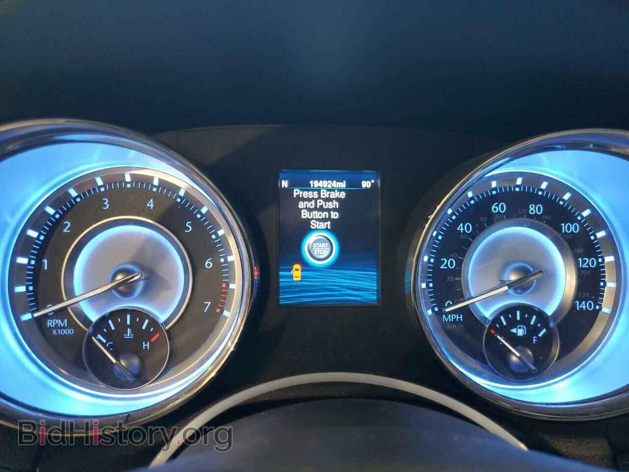 2014 CHRYSLER 300 - VIN: 2C3CCAAG7EH103588 - Фото 9