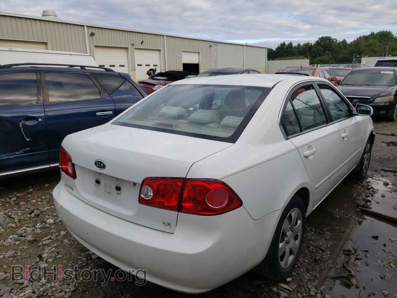 2008 KIA OPTIMA - VIN: KNAGE123X85219329 - Фото 4
