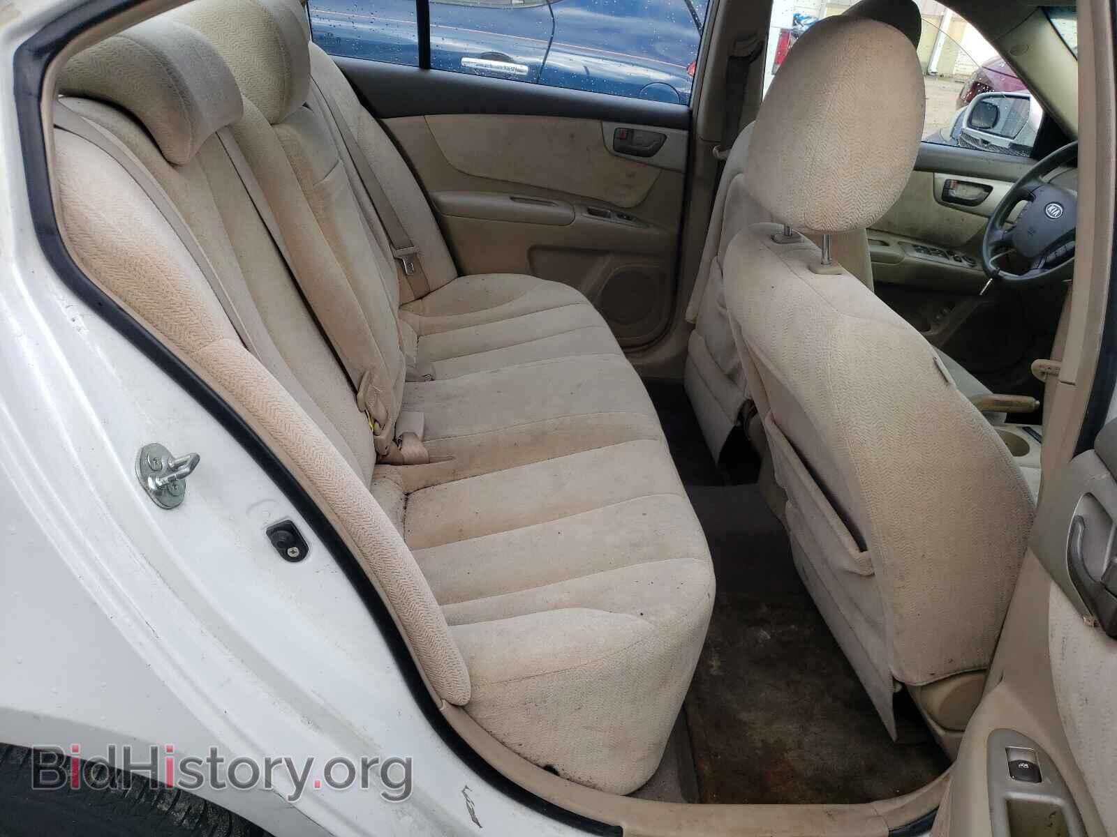 2008 KIA OPTIMA - VIN: KNAGE123X85219329 - Фото 6