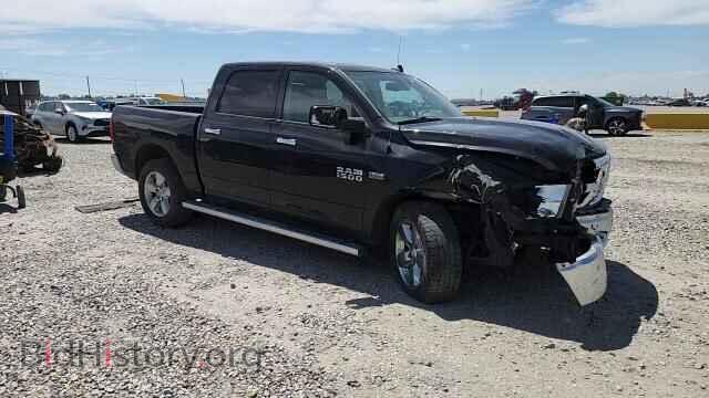 2017 RAM 1500 - VIN: 3C6RR7LT1HG689198 - Фото 13