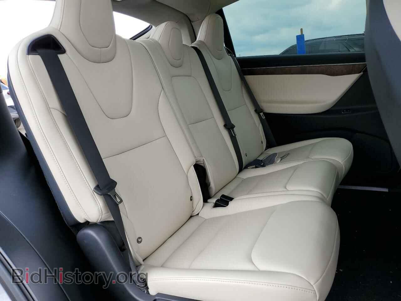 2017 TESLA MODEL X - VIN: 5YJXCDE22HF067087 - Фото 6