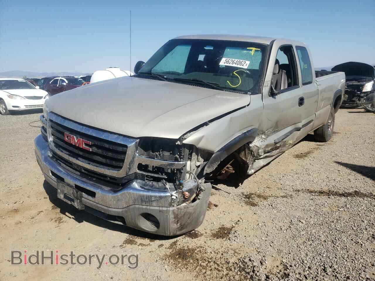 2006 GMC SIERRA - VIN: 1GTHK29U66E200858 - Фото 2