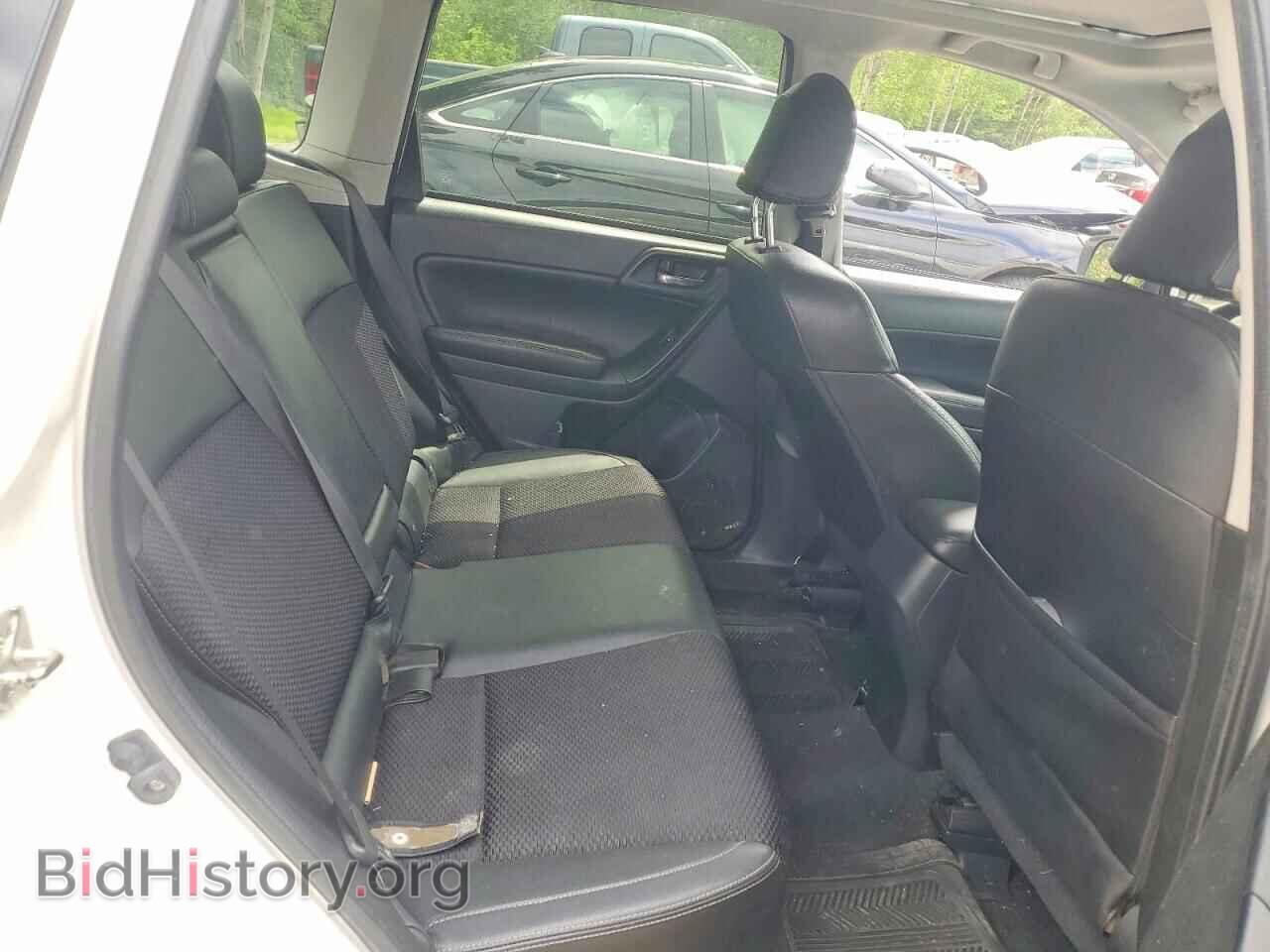 2017 SUBARU FORESTER - VIN: JF2SJHDC5HH432333 - Фото 11