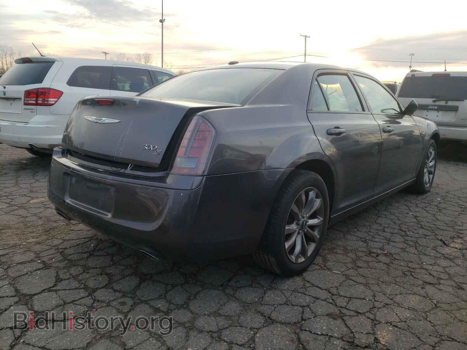2014 CHRYSLER 300 - VIN: 2C3CCAGG2EH383623 - Фото 4