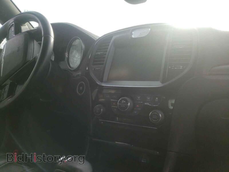 2014 Chrysler 300 (VIN 2C3CCAGG2EH383623) — фото 9 из 10
