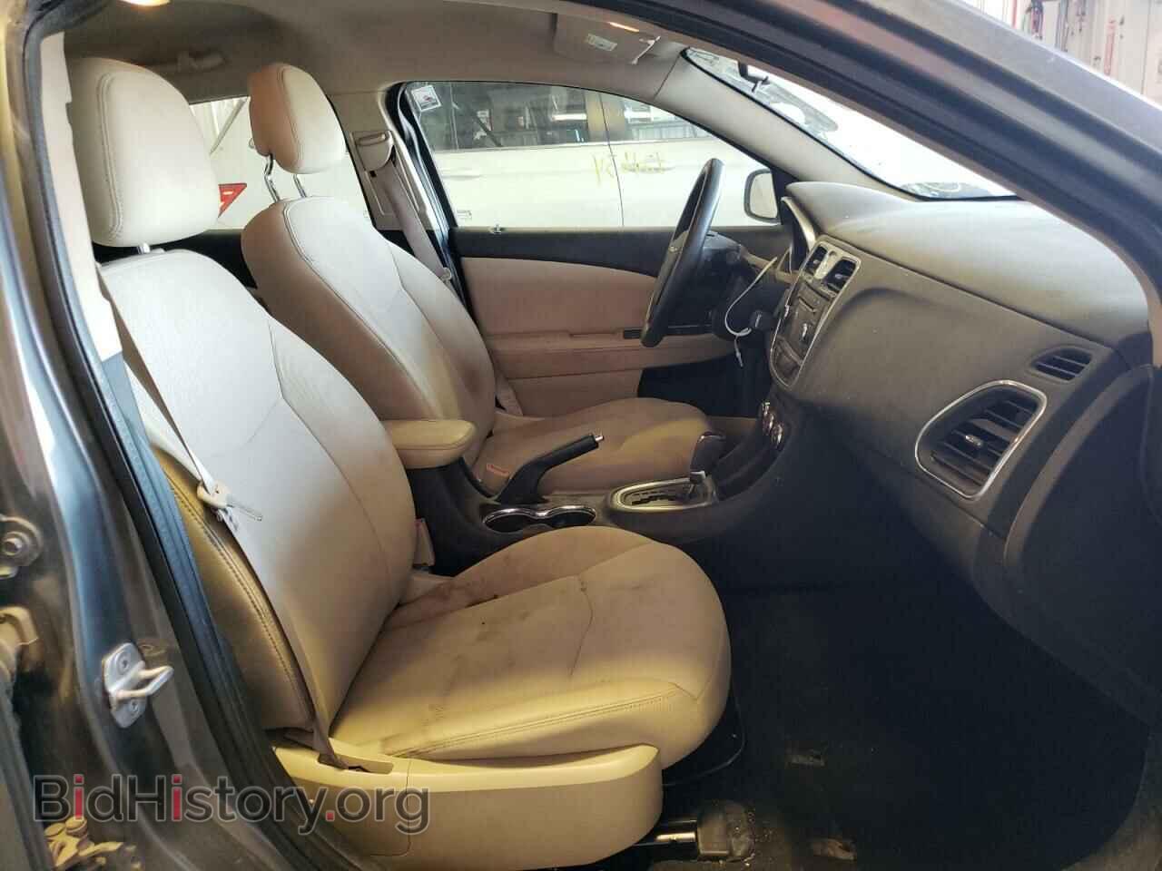 2012 CHRYSLER 200 - VIN: 1C3CCBAB9CN120729 - Фото 5