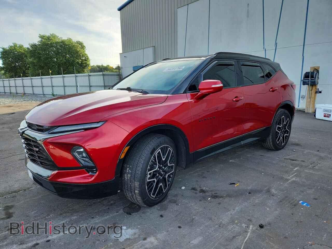 Фотография 3GNKBERS0PS105779 - CHEVROLET BLAZER 2023