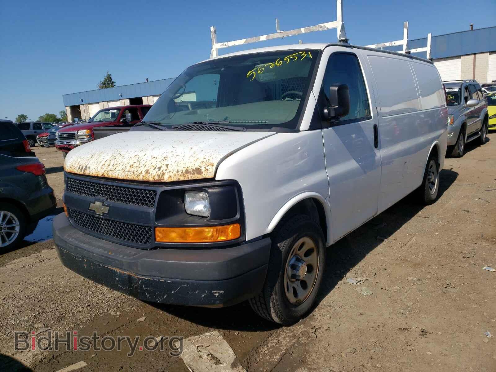 2013 CHEVROLET EXPRESS - VIN: 1GCSGAFX5D1114655 - Фото 2