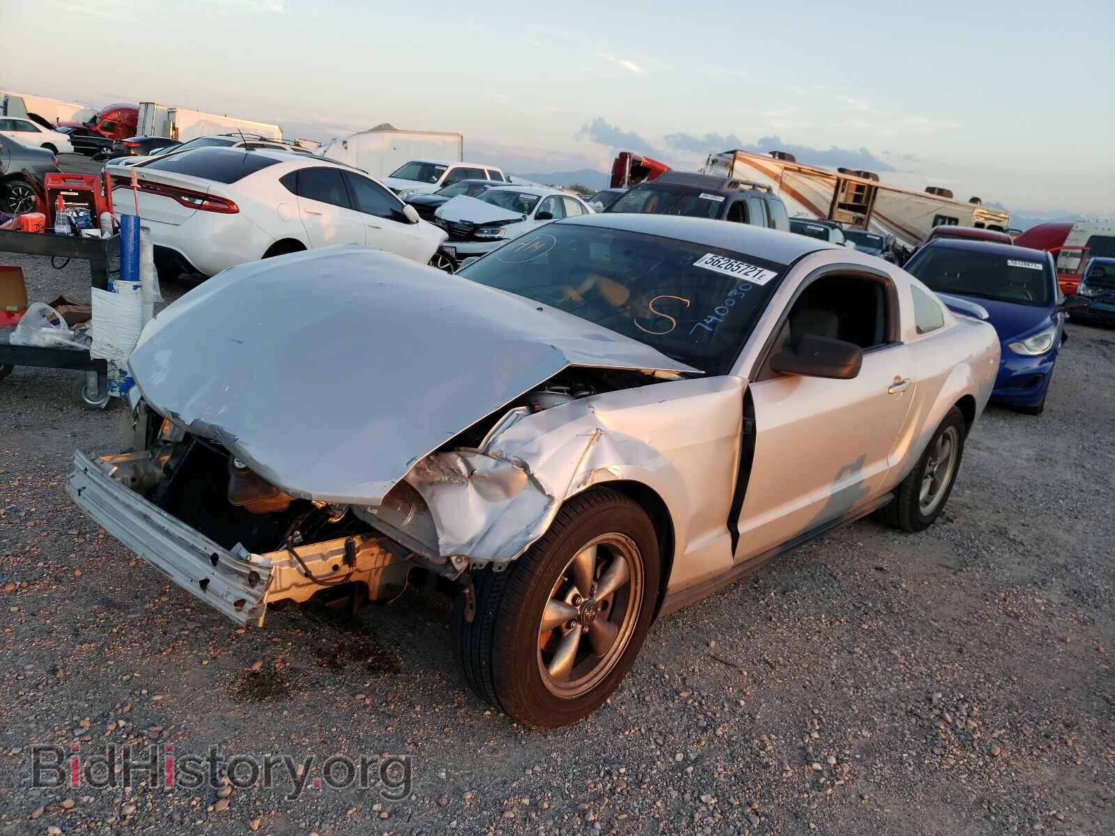 2006 FORD MUSTANG - VIN: 1ZVHT80N565240030 - Фото 2
