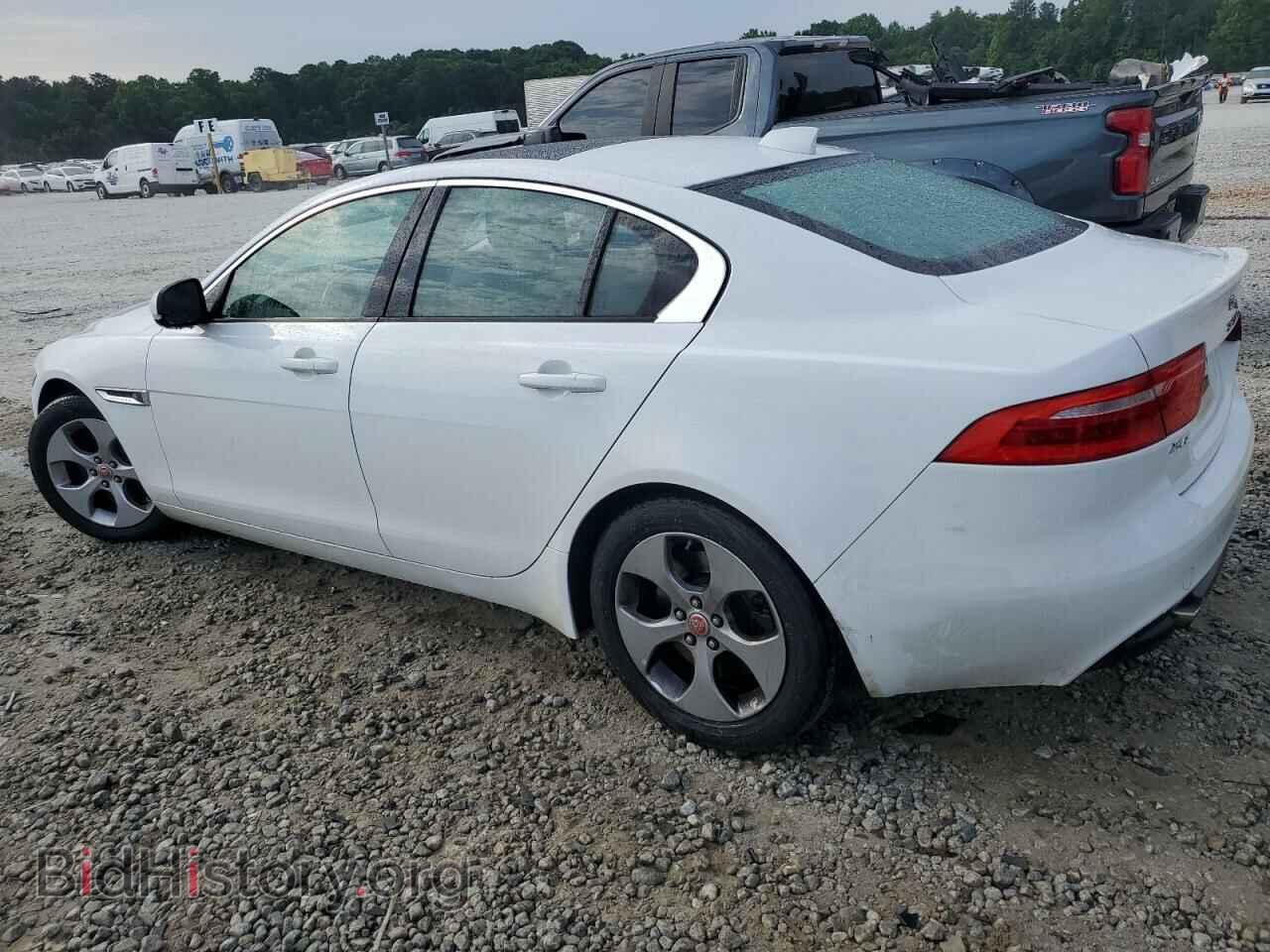 2017 JAGUAR XE - VIN: SAJAR4BG8HA977308 - Фото 2
